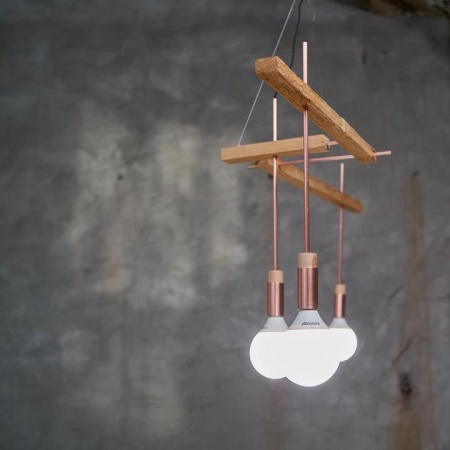 2019_10_30_15-02-51_osbeoneofakind, be one of a kind, licht, einrichtung,, lampe, holz, baum, honey furniture, design, wohntrend, handgemacht, edel, kiefer, handarbeit, , stil, elegant, unikat, holzdesign, wood, interior, interieur, möbel, styleathome, de